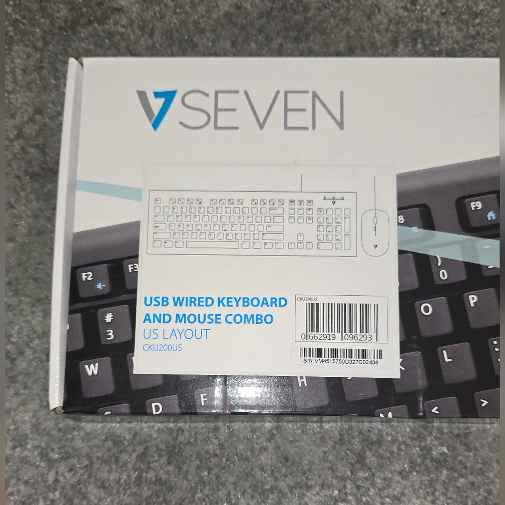 Seven7 USB Wired Keyboard and Mouse Combo - Black - Picture 2 of 3
